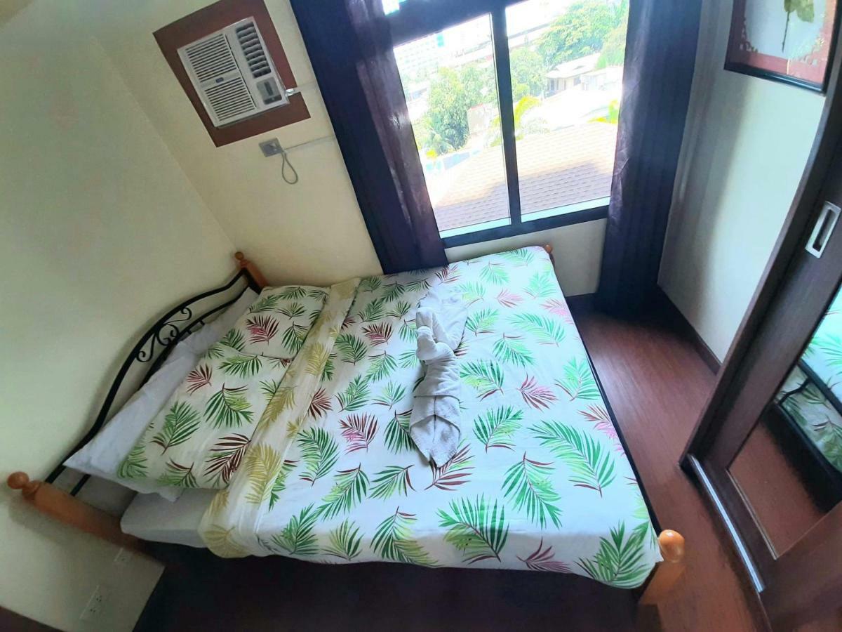 Azalea Place Robinsons Residences Cebu Extérieur photo